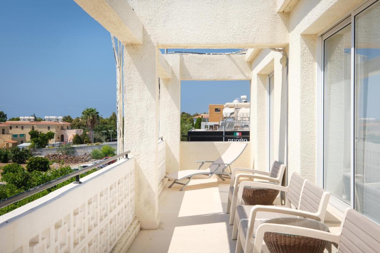 Seaview 3 Bedroom Kings Road Penthouse Pafos Dış mekan fotoğraf