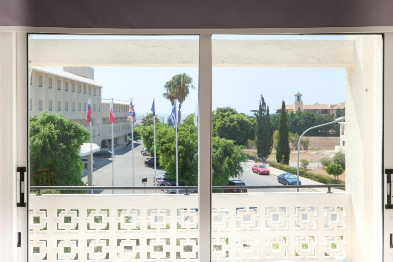 Seaview 3 Bedroom Kings Road Penthouse Pafos Dış mekan fotoğraf
