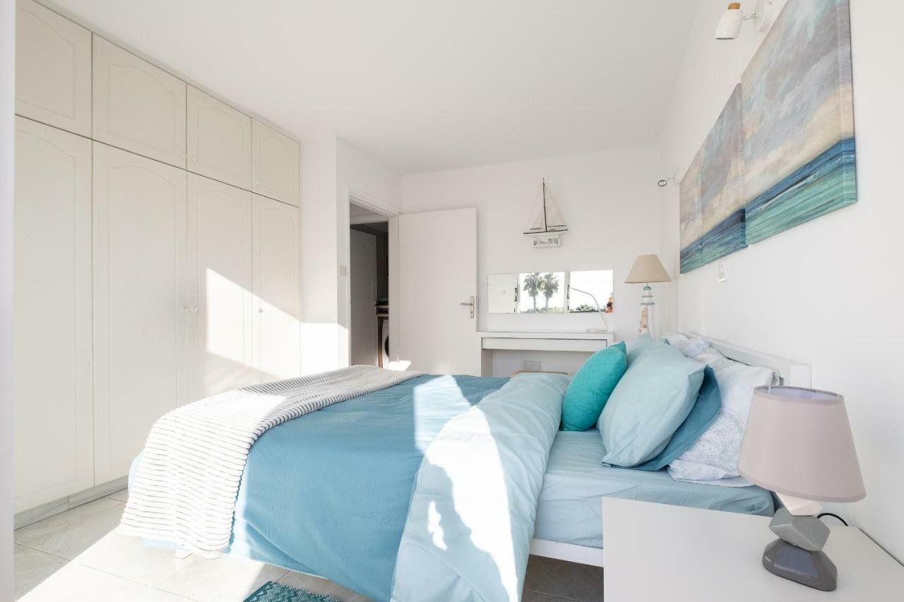 Seaview 3 Bedroom Kings Road Penthouse Pafos Dış mekan fotoğraf