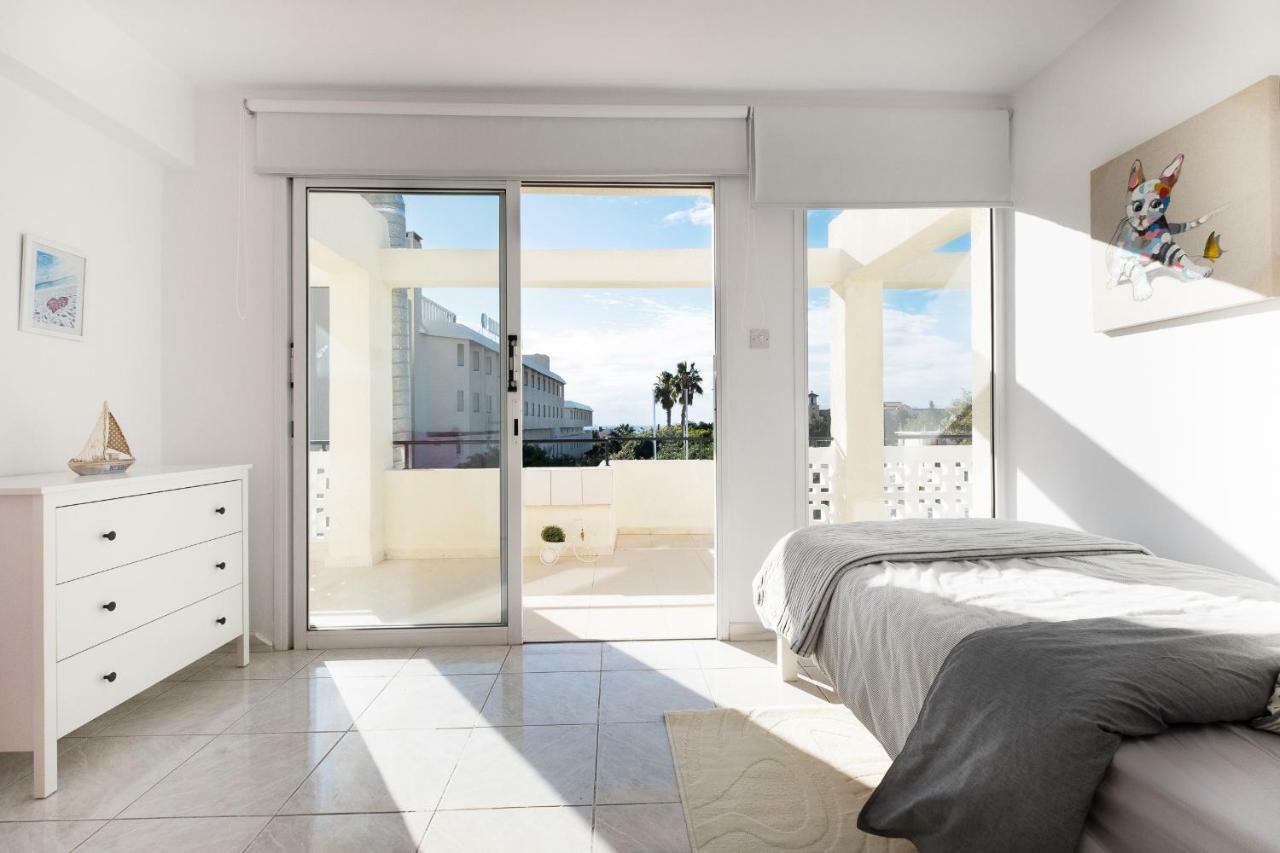 Seaview 3 Bedroom Kings Road Penthouse Pafos Dış mekan fotoğraf